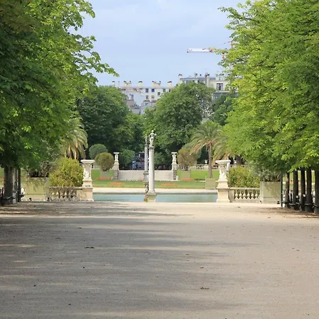 Au cœur du Quartier Latin, loft climatisé et calme ! *